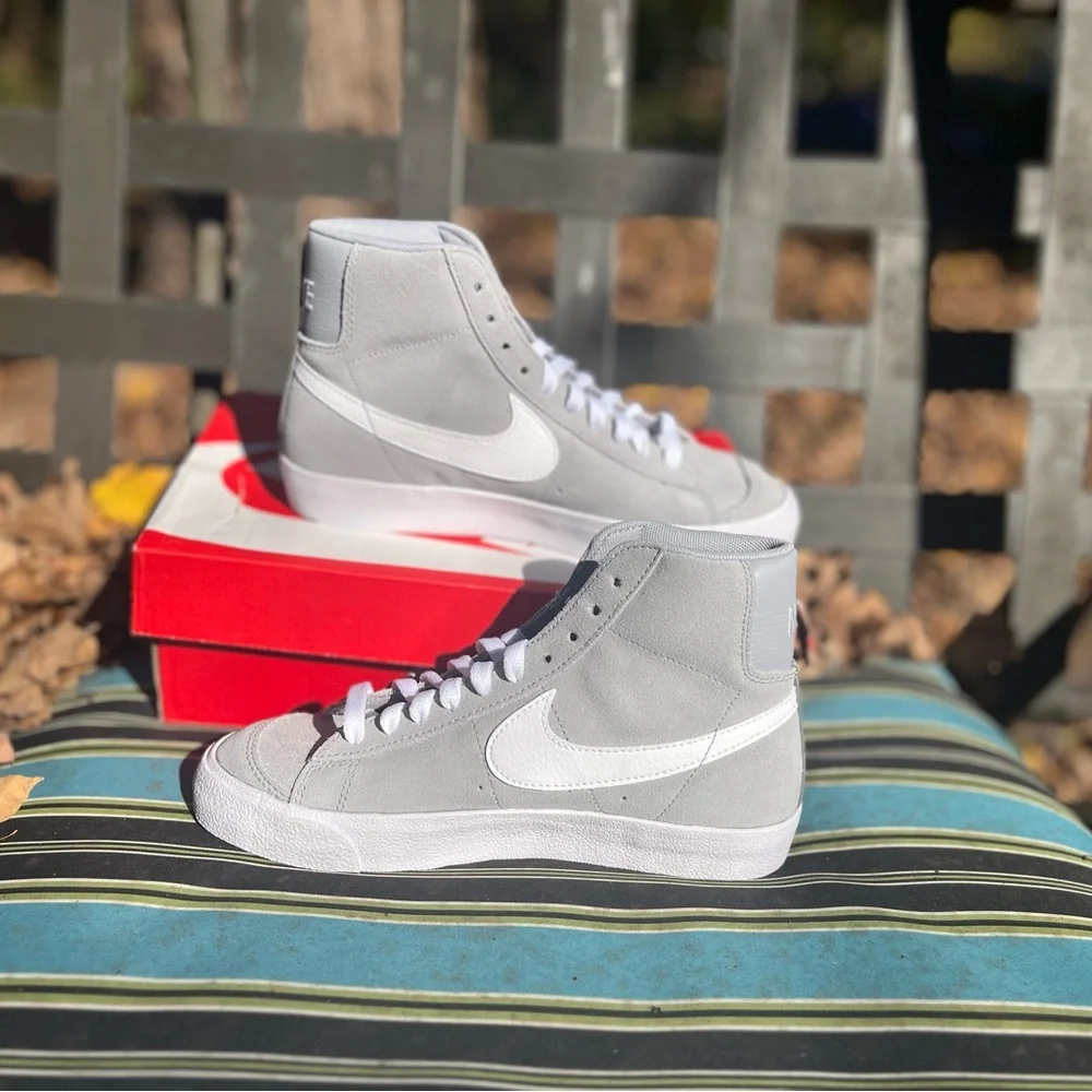 🆕 Nike Blazer suede sneakers 5.5 boys or 6.5 women NWT - Picture 2 of 12